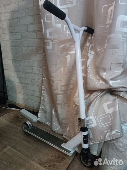 Самокат детский двухколесный трюковой бу