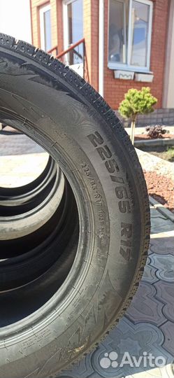 Pirelli Formula Ice 225/65 R17 102T