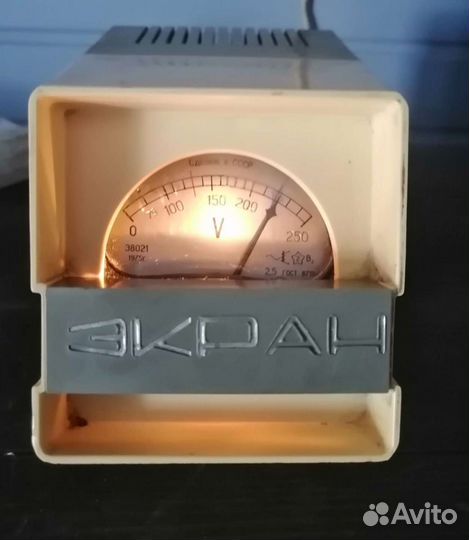 Стабилизатор напряжения экран