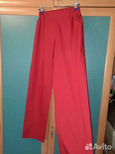 Хир костюм женский б/у 42 размер