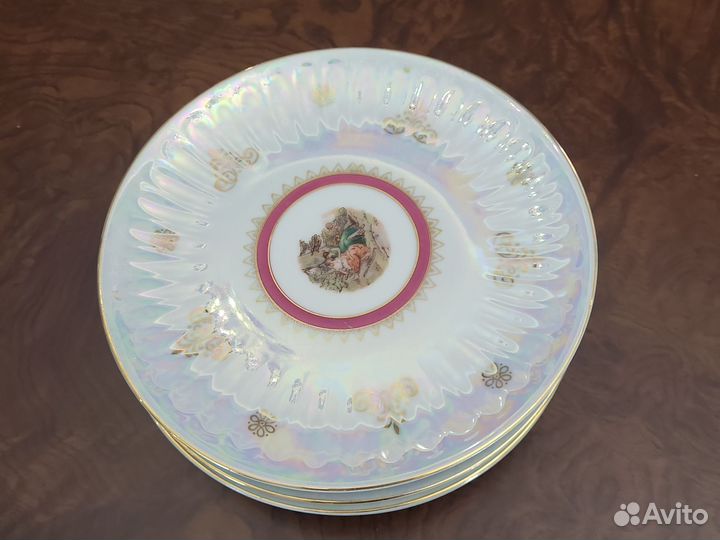 Много посуды разной