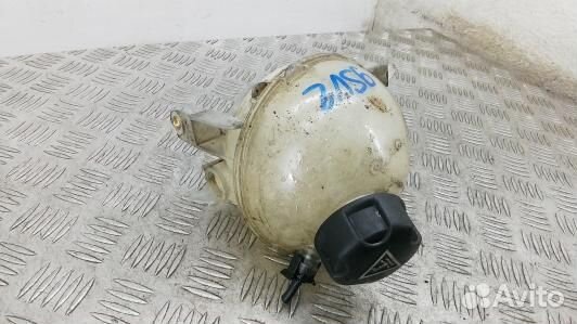 Бачок расширительный peugeot 5008 (9SV02NP01)