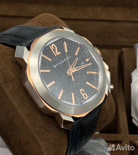 Красивые мужские наручные часы Bvlgari