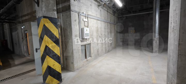 Машиноместо, 13 м²