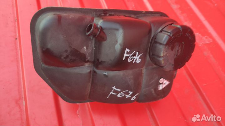 Бачок расширительный Mercedes w211