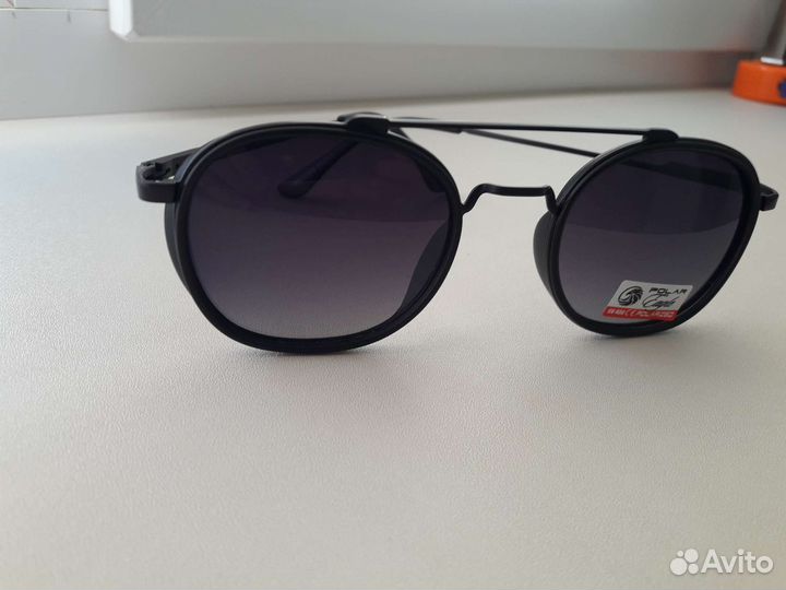 Солнцезащитные очки