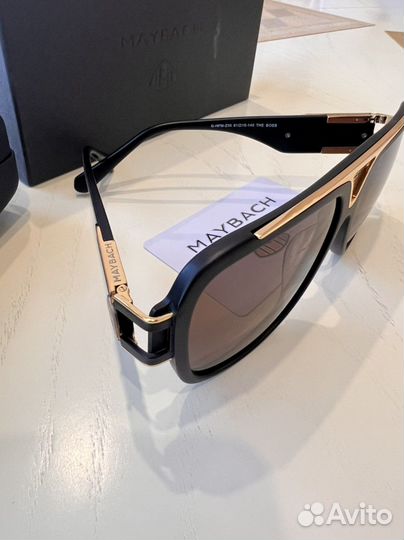 Солнцезащитные очки