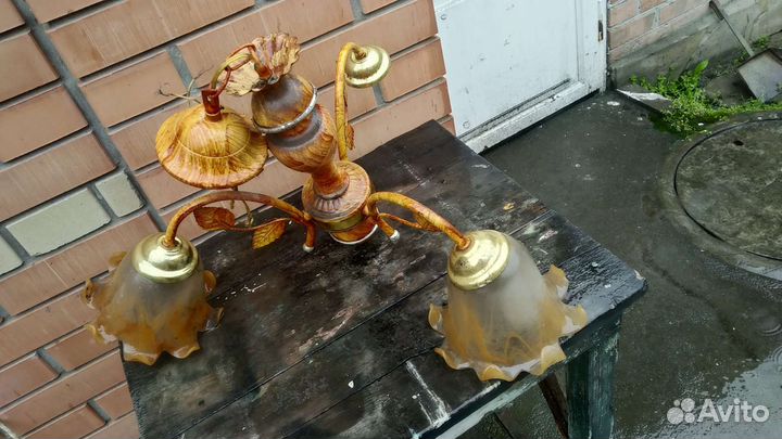 Люстра на 3 лампы