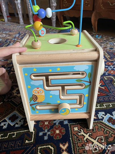 Развивающие деревянные игрушки. Бизиборд