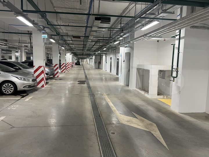 Машиноместо, 14 м²