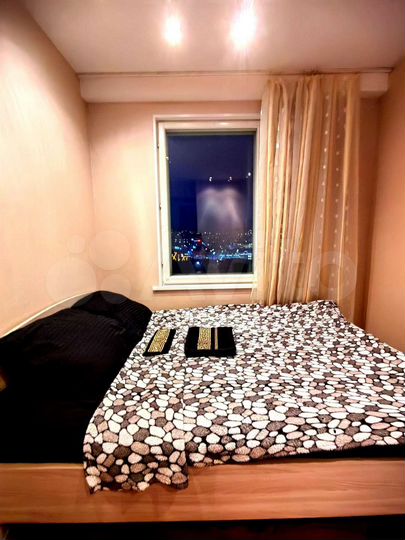 2-к. квартира, 50 м², 6/9 эт.