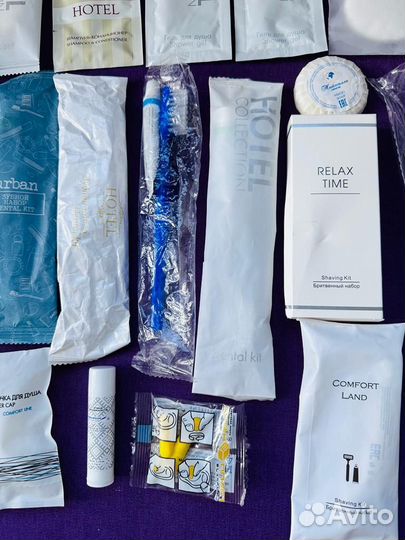 Косметика миниатюры для путешествий тапочки