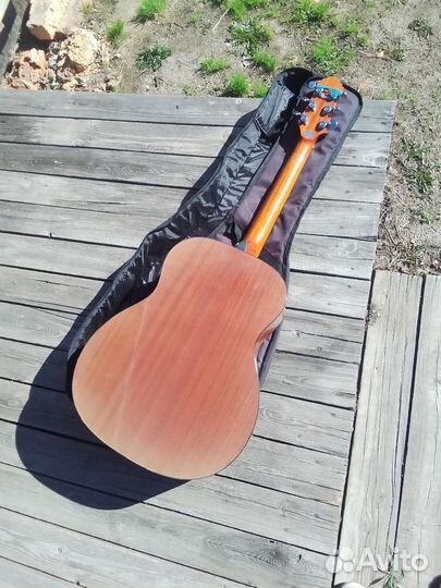 Акустическая гитара crafter