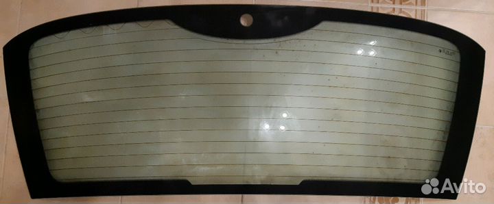 Skoda Fabia оригинал заднее стекло 5J6845049