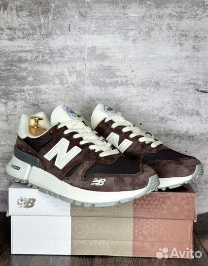 Кроссовки New Balance 1300