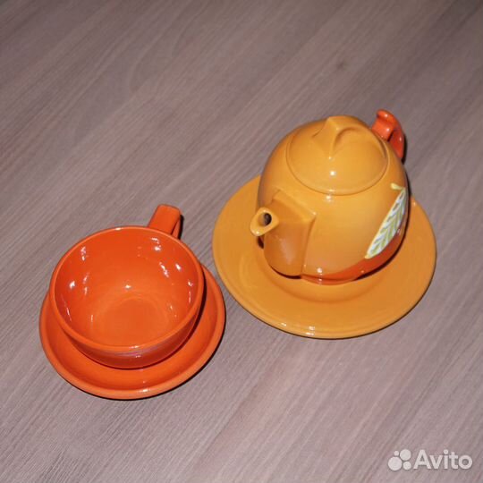 Керамический чайник (комплект из 4х предметов)