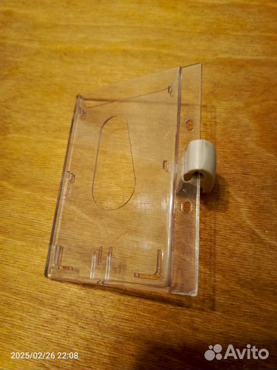 Нагрудный пластиковый карман для бейджа От втб