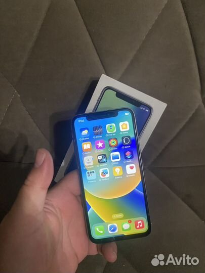 iPhone X, 256 ГБ