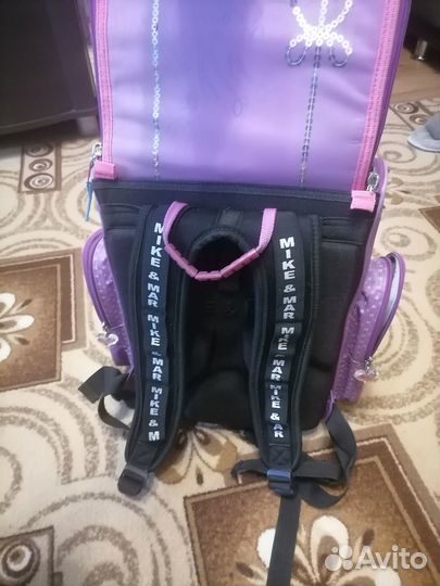 Продам школьный рюкзак