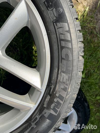 Колеса в сборе r17 зимние