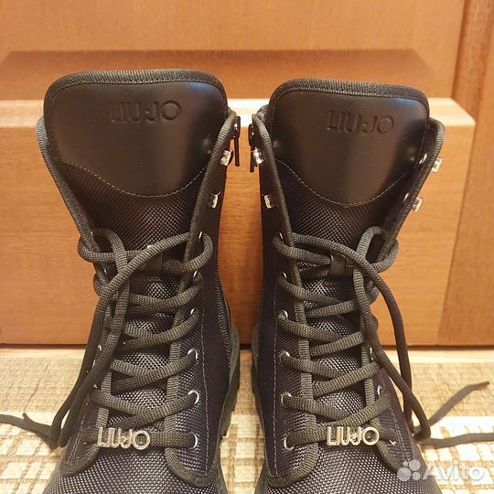 Ботинки женские Liu Jo.Размер 39