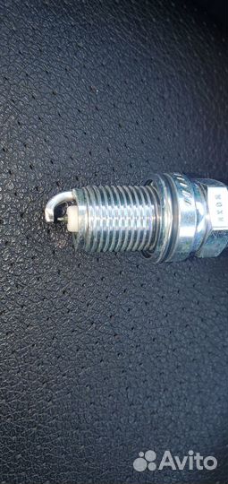 Свеча зажигания NGK BKR6EIX 6418