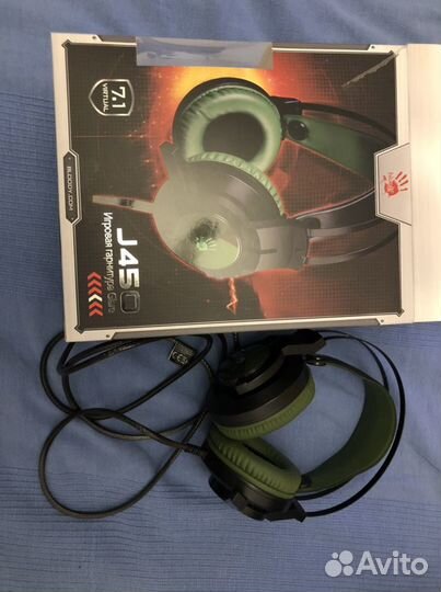 Игровые наушники