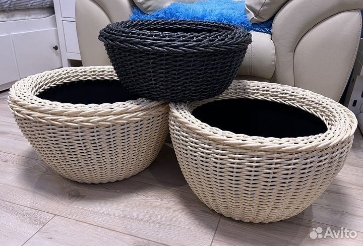 Горшки и кашпо из ротанга подвесные и напольные