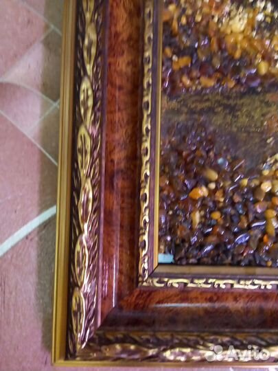 Картина янтарная большая