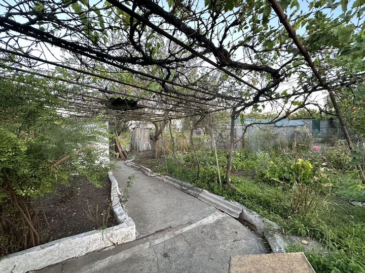 Дом 54 м² на участке 9 сот.