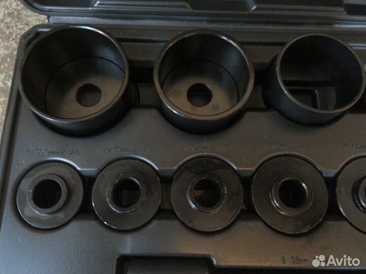 Комплект для снятия подшипников передних ступиц