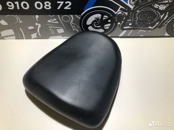 На разборе Suzuki GSX1300R Hayabusa 2005г