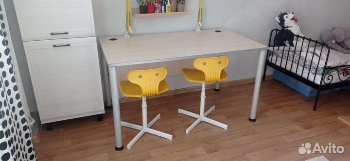 Стол для двоих школьников или компьютерный