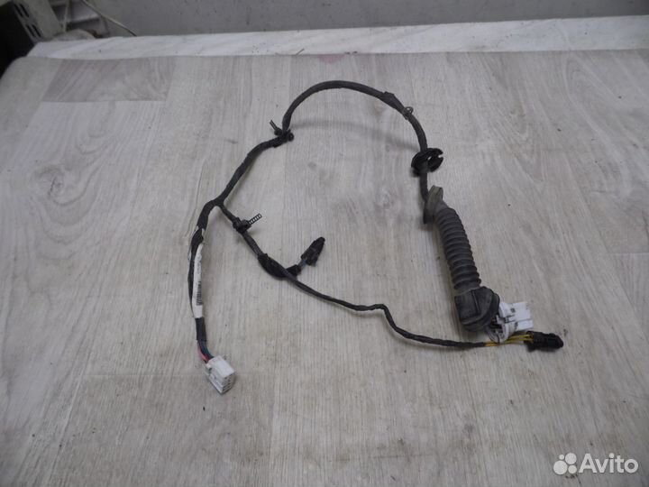 Проводка двери задней левой Kia Spectra 2001-2011