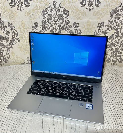 Шустрый/легкий ноутбук Huawei i3 /SSD / FHD