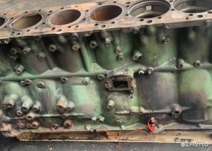 Блок цилиндров двигателя Volvo D16 G