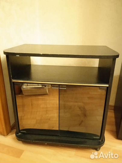 Тумба под телевизор