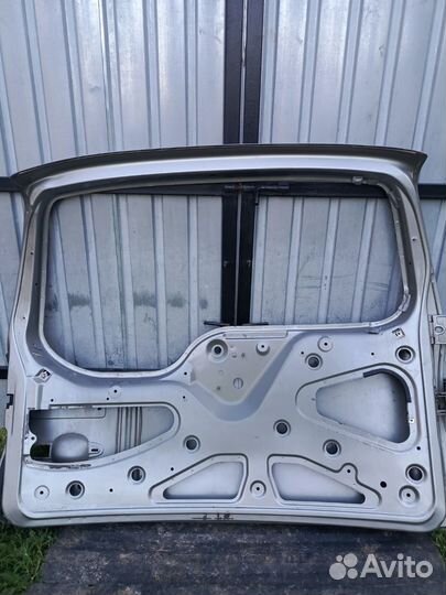 Крышка багажника chevrolet niva