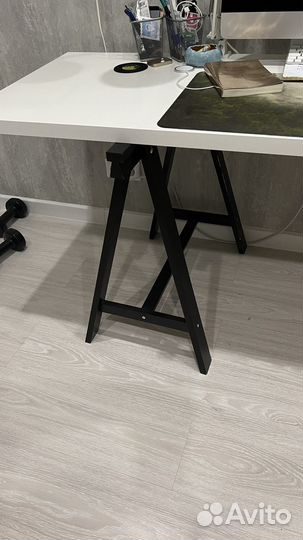 Рабочий стол IKEA