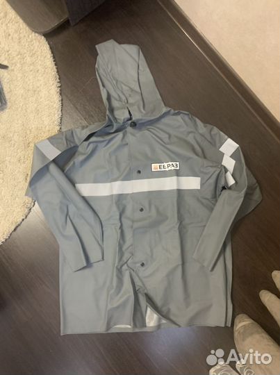 Защитный костюм