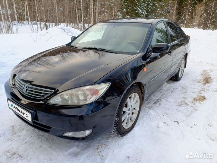 Toyota Camry 2.4 AT, 2004, 319 300 км