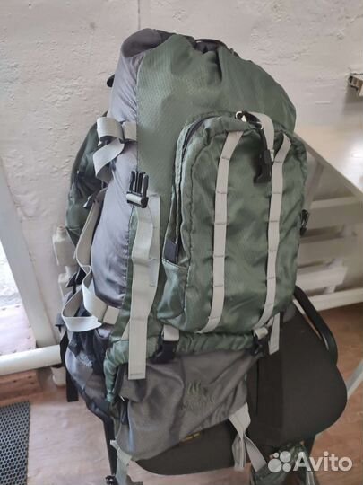 Туристический рюкзак со снаряжением