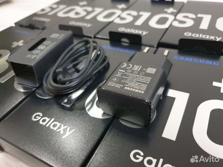 Зарядное устройство Samsung с функцие