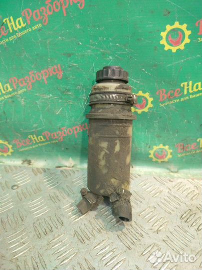 Бачок гидроусилителя руля Volkswagen Passat B3