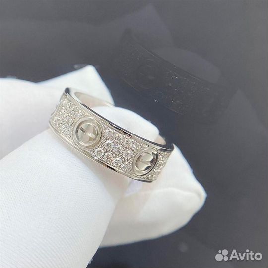 Кольцо Cartier Love, белое золото 0,7ct