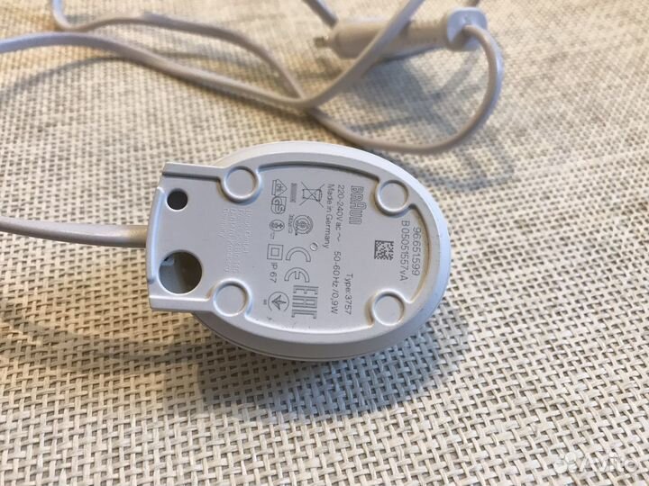 Электрическая зубная щетка Braun Oral B