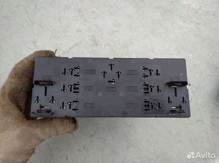 Блок управления бортовой сети Шкода Октавия А5