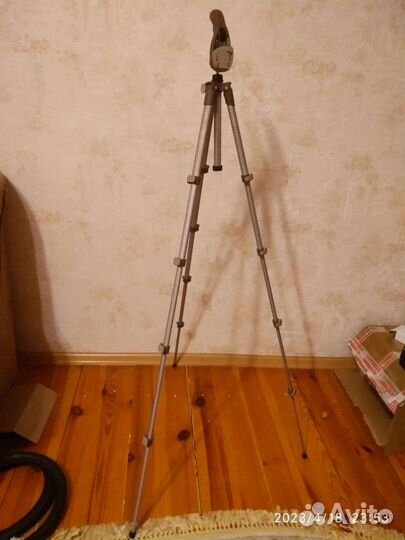 Штатив для камеры Маnfrotto Compact