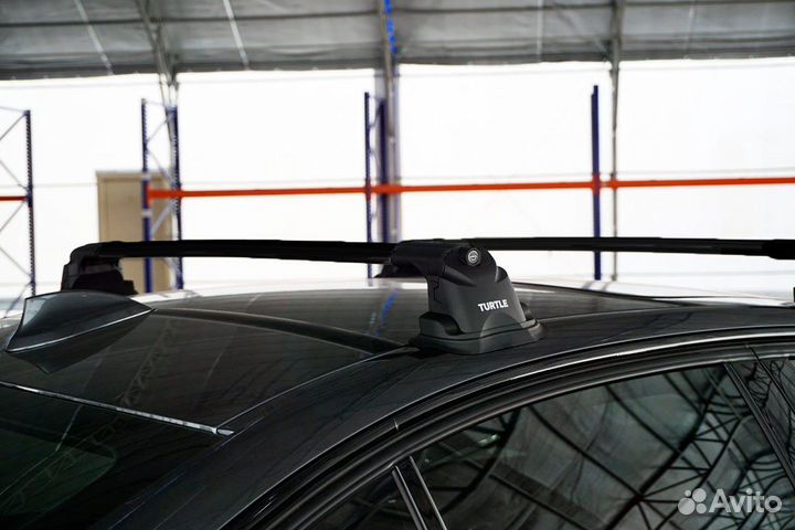 Багажник Turtle AIR 2 на интегрированный рейлинг