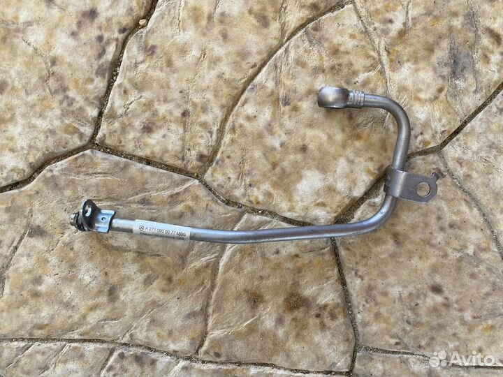 Трубка масляная охлаждения турбины Mercedes W204